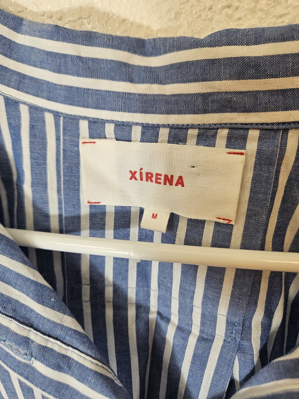 Xirena Tesse Top 100% Cotton Striped Blue White Women's Button Shirt Sz Medium - Picture 3 of 7
